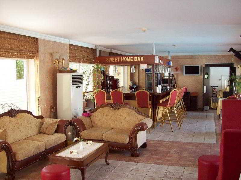 Sweet Home Hotel Side Exterior foto